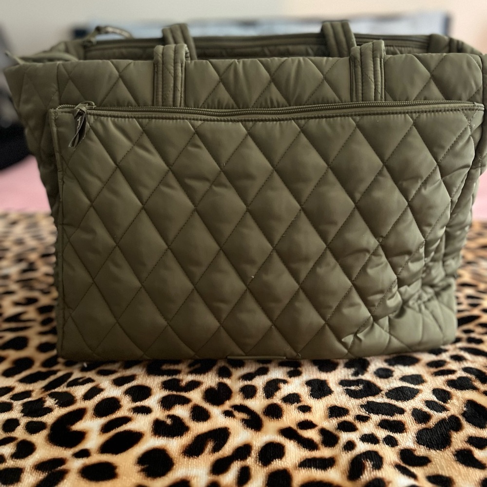 Vera Bradley Green Quilted Tote Bag with Structured Design